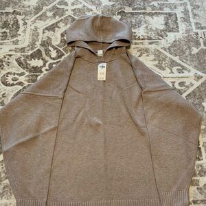 Hollister Gilly Hicks Women’s Brown Hooded Sweater